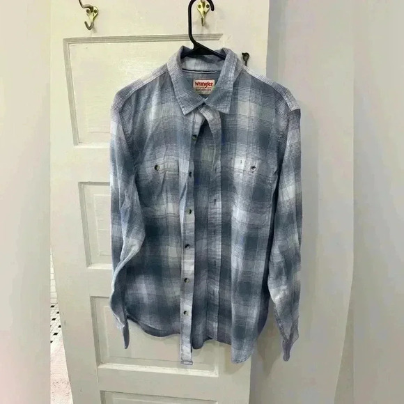 vintage wrangler authentics blue and white button down flannel‎ - Picture 1 of 8